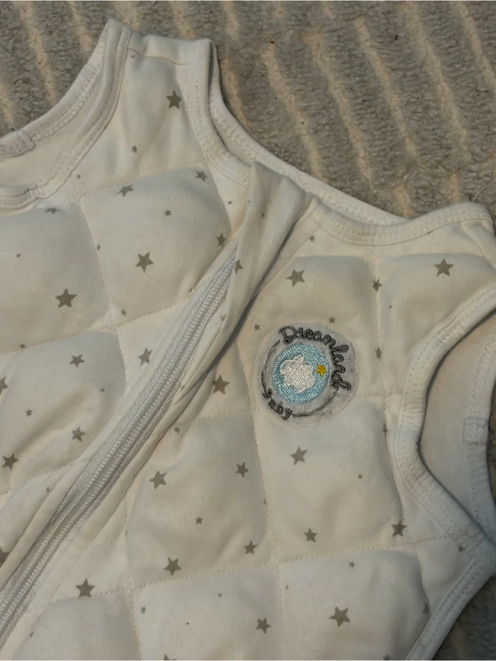 Sleepsack Swaddle in White with Silver Stars